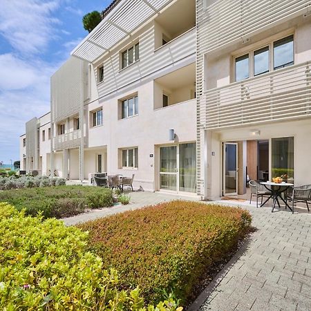 אומאג Supreme Studio Apartment Bijoux מראה חיצוני תמונה